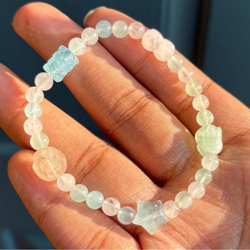 Morganite Mixed Charms Crystal Bracelet 6mm
